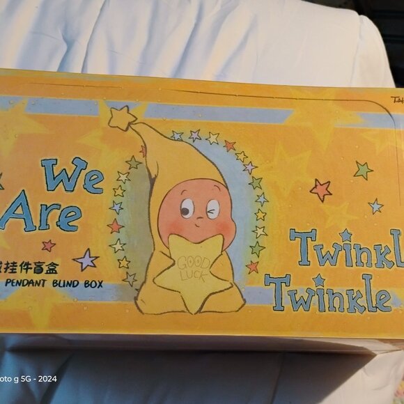 Pop Mart We are twinkle twinkle blind box... - Picture 9 of 9
